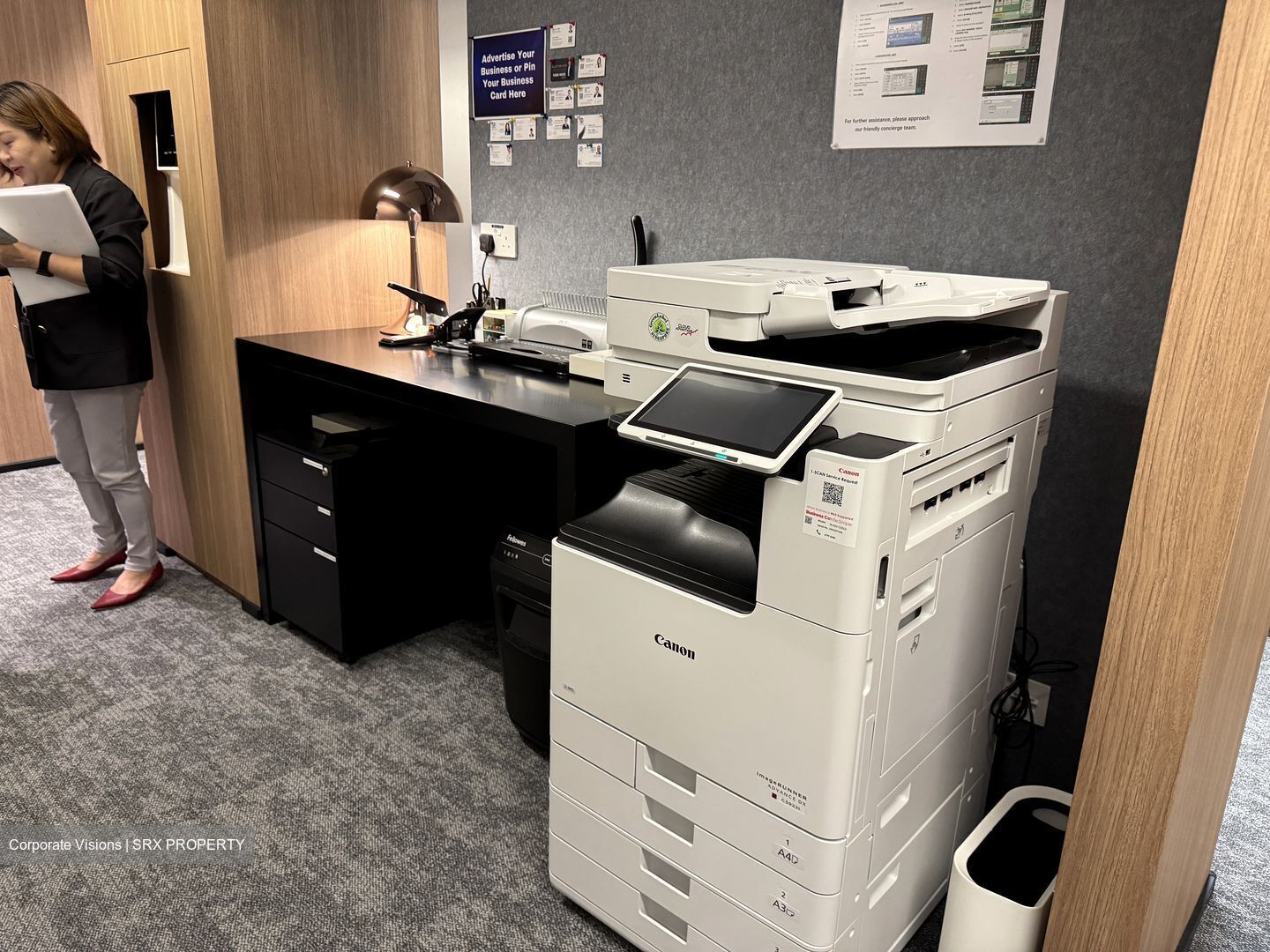 Gateway East (D7), Office #449457481